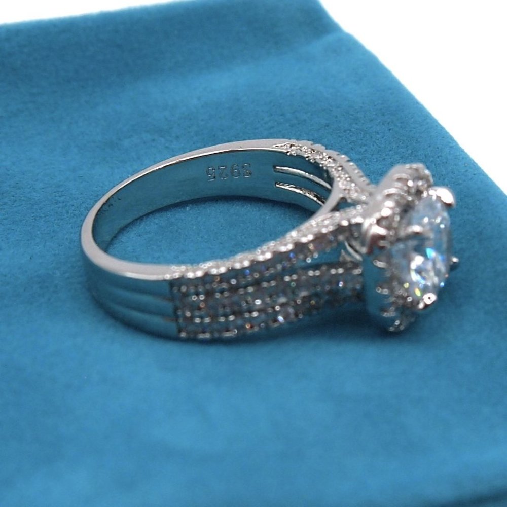 Ladies 2.50ctw  Halo Bridal Diamond Ring, 18K White Gold - Picture 12 of 15